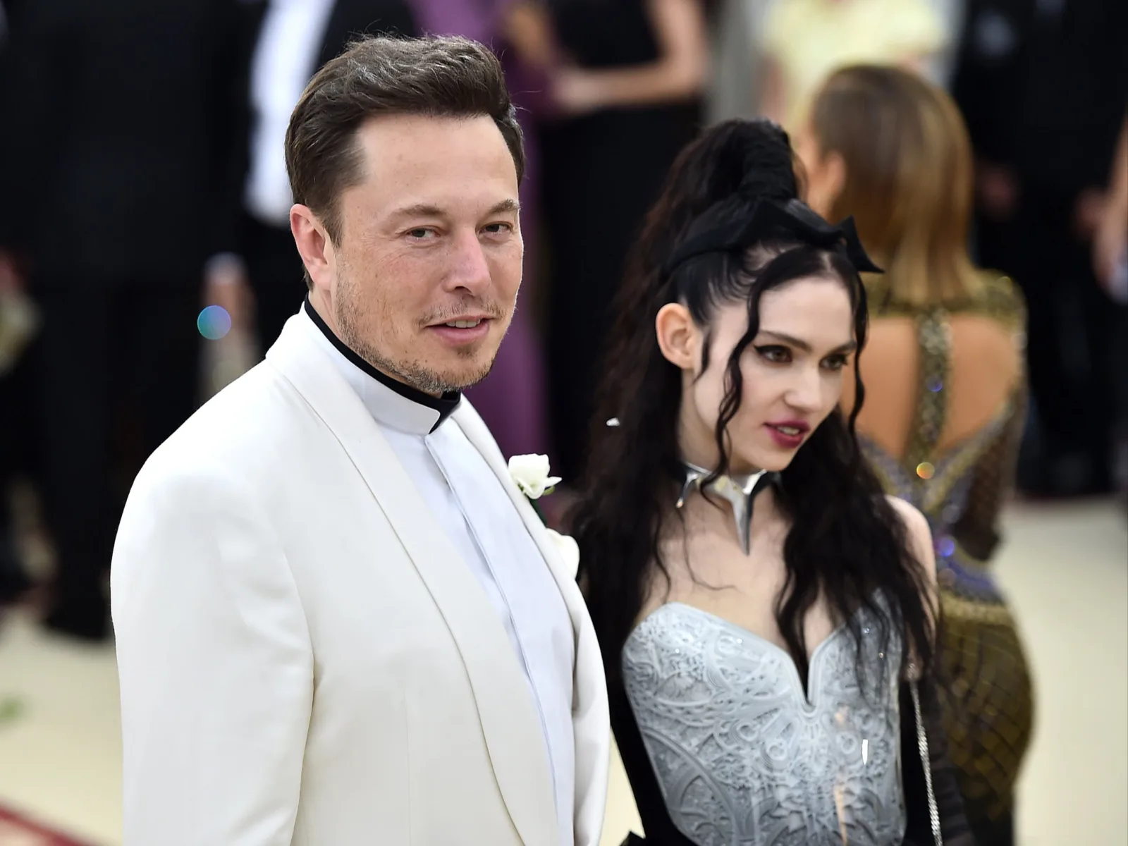 Elon Musk ve Grimes Arasında Velayet Mücadelesi