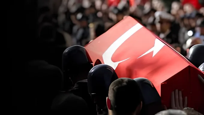 Helikopter Kazasında Şehit Olan Askerler Memleketlerine Uğurlanıyor