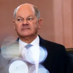 Olaf Scholz'un Koalisyonu Güven Oylamasını Geçemedi
