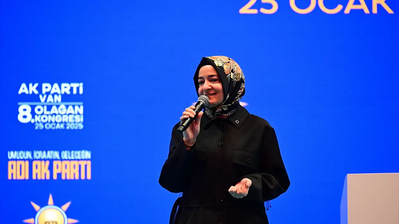 AK Parti Van Kongresi’nde Fatma Betül Sayan Kaya’dan Dikkat Çeken Açıklamalar