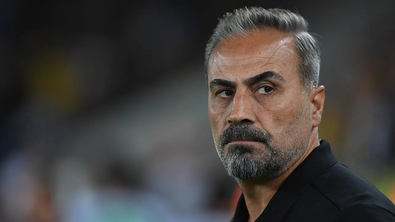 Mustafa Dalcı: "Üçüncü Kulüpte Çalışmamın Önünde Engel Yok!"