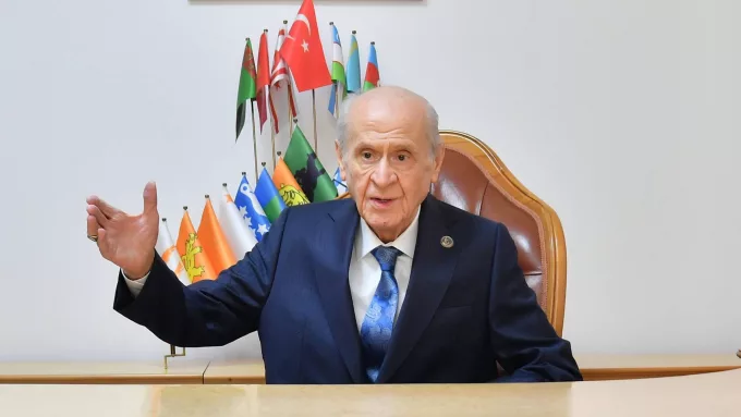 Devlet Bahçeli’den İmamoğlu Mesajı: “Diğer Belgeler Eksiksiz Dosyaya Eklenmeli ve Karar İvedilikle Verilmeli!”