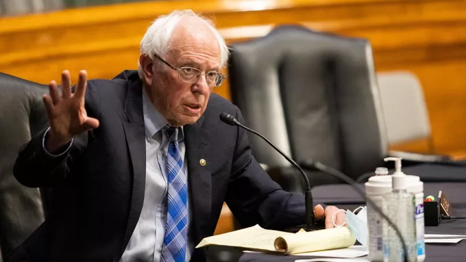 ABD'li Senatör Bernie Sanders’tan Trump’a Sert Gümrük Tepkisi