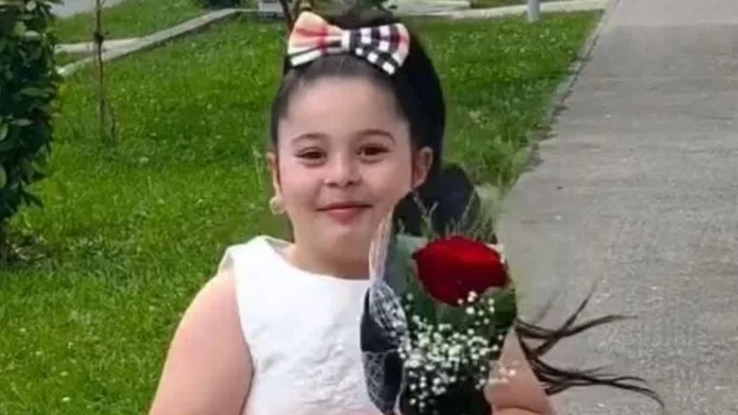 Anne Babalar Dikkat: 8 Yaşındaki İrem'in Hikayesi Herkesi Yasa Boğdu!