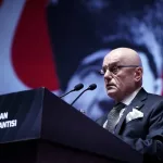 Beşiktaş Divan Kurulu’nda Fırtına: Tevfik Yamantürk Gündeme Damga Vurdu