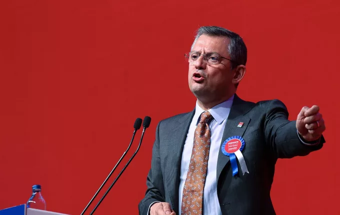 CHP Lideri Özgür Özel’den Sert Tepki: “Bu Dili Yakışıksız Buluyorum”