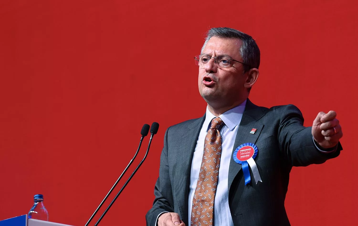 CHP Lideri Özgür Özel’den Sert Tepki: “Bu Dili Yakışıksız Buluyorum”