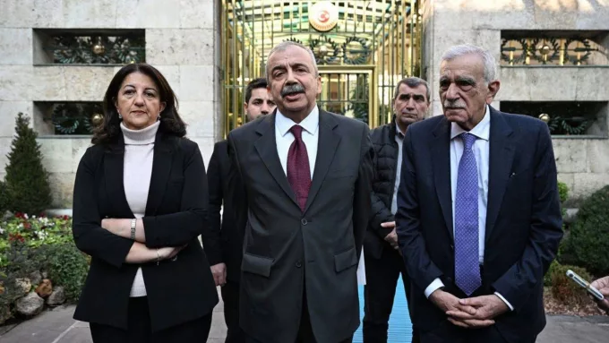 DEM Parti'den Sırrı Süreyya Önder Açıklaması: Heyet Değişikliği Gündemimizde Yok