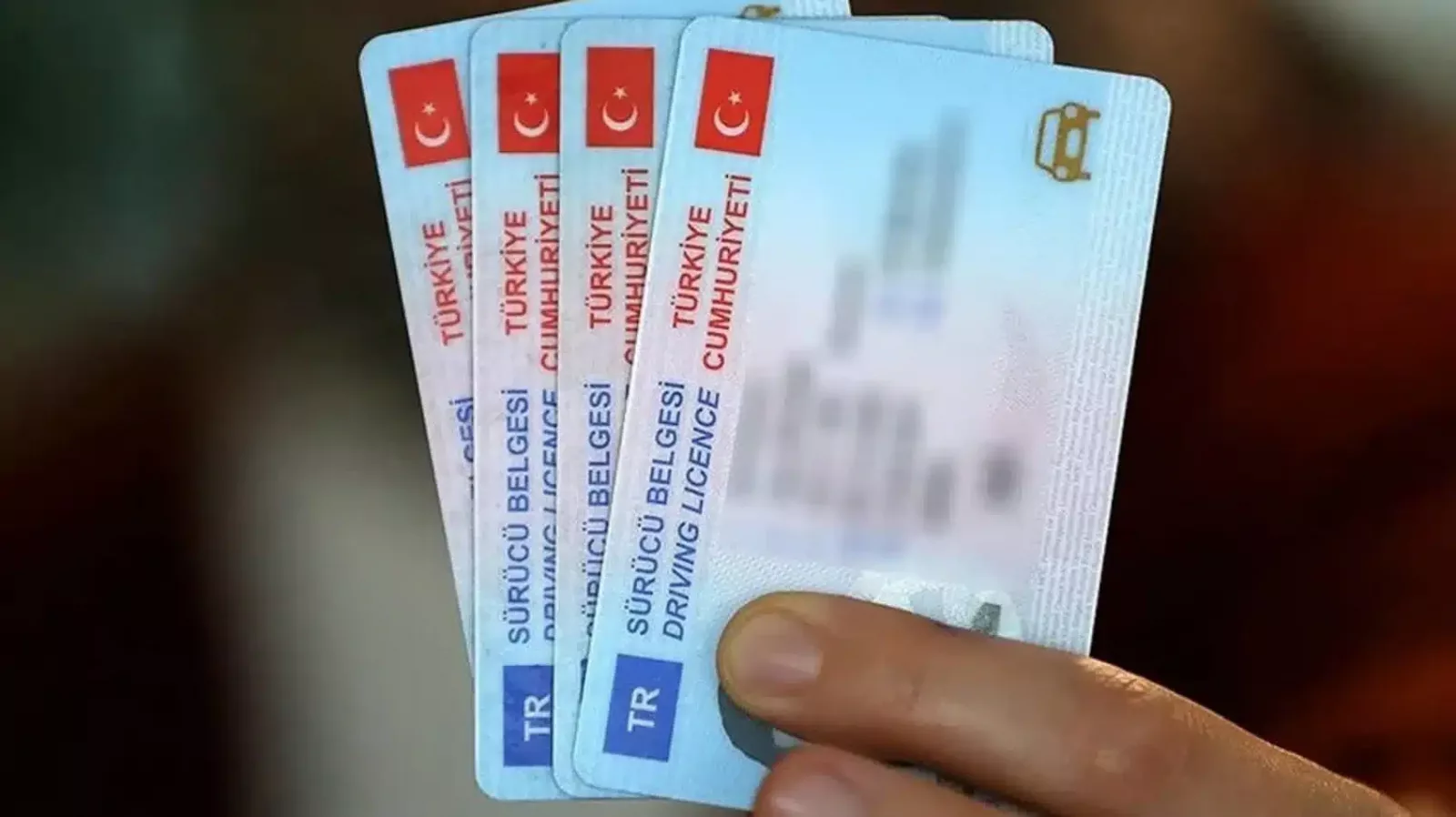 Ehliyetlerini Yenilemeyenler Dikkat! Nüfus Müdürlüğünden Son Tarih Uyarısı