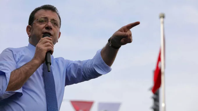 Ekrem İmamoğlu, Akın Gürlek Davasında Hakim Karşısına Çıktı: Yargılama 16 Haziran’a Ertelendi