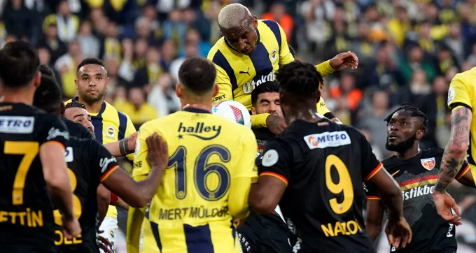 Fenerbahçe 90+4’te Yıkıldı: Şampiyonluk Yarışında Büyük Darbe