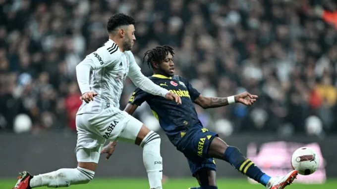 Fenerbahçe - Beşiktaş Derbisinin Tarihi Belli Oldu! Ezeli Rekabet 4 Mayıs’ta Sahne Alacak