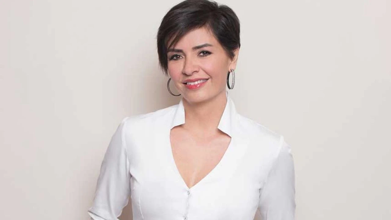 Gazeteci Özlem Gürses’e Şok Ceza: 1 Yıl 3 Ay Hapis!