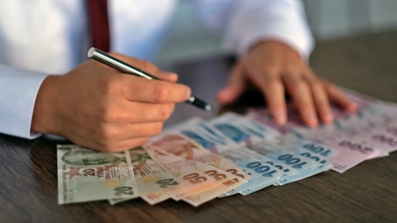 Gelir Vergisinde Gizli Zam Gerçeği! Vatandaş Farkında Olmadan Daha Fazla Vergi Ödüyor