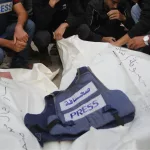 İsrail Gazze’de 15 Filistinli Gazeteciyi Katletti: Gazetecilere Yönelik Şiddet Sürüyor