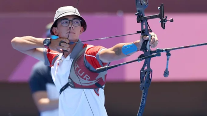 Mete Gazoz'dan Tarihi Zafer: Avrupa Grand Prix'sinde Altın Madalya