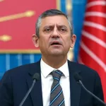 Özgür Özel'den Sürpriz Hamle: Eski Genel Başkanlara Davet