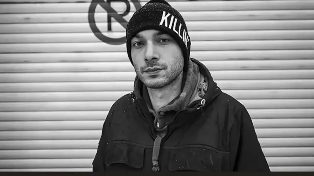 Sansar Salvo’ya 1 Yıl 6 Aya Kadar Hapis İstemi: Babasını Darp Etmişti