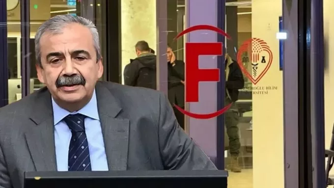 Sırrı Süreyya Önder'in Doktorlarından Yeni Açıklama: Hayati Tehlike Devam Ediyor