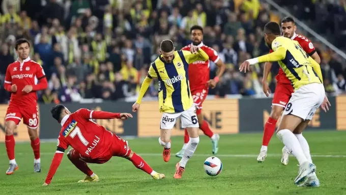 Sivasspor-Fenerbahçe Maçının VAR Hakemi Belli Oldu