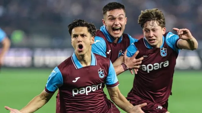 Trabzonspor U19, UEFA Gençlik Ligi Finali İçin Tarihi Maça Çıkıyor!