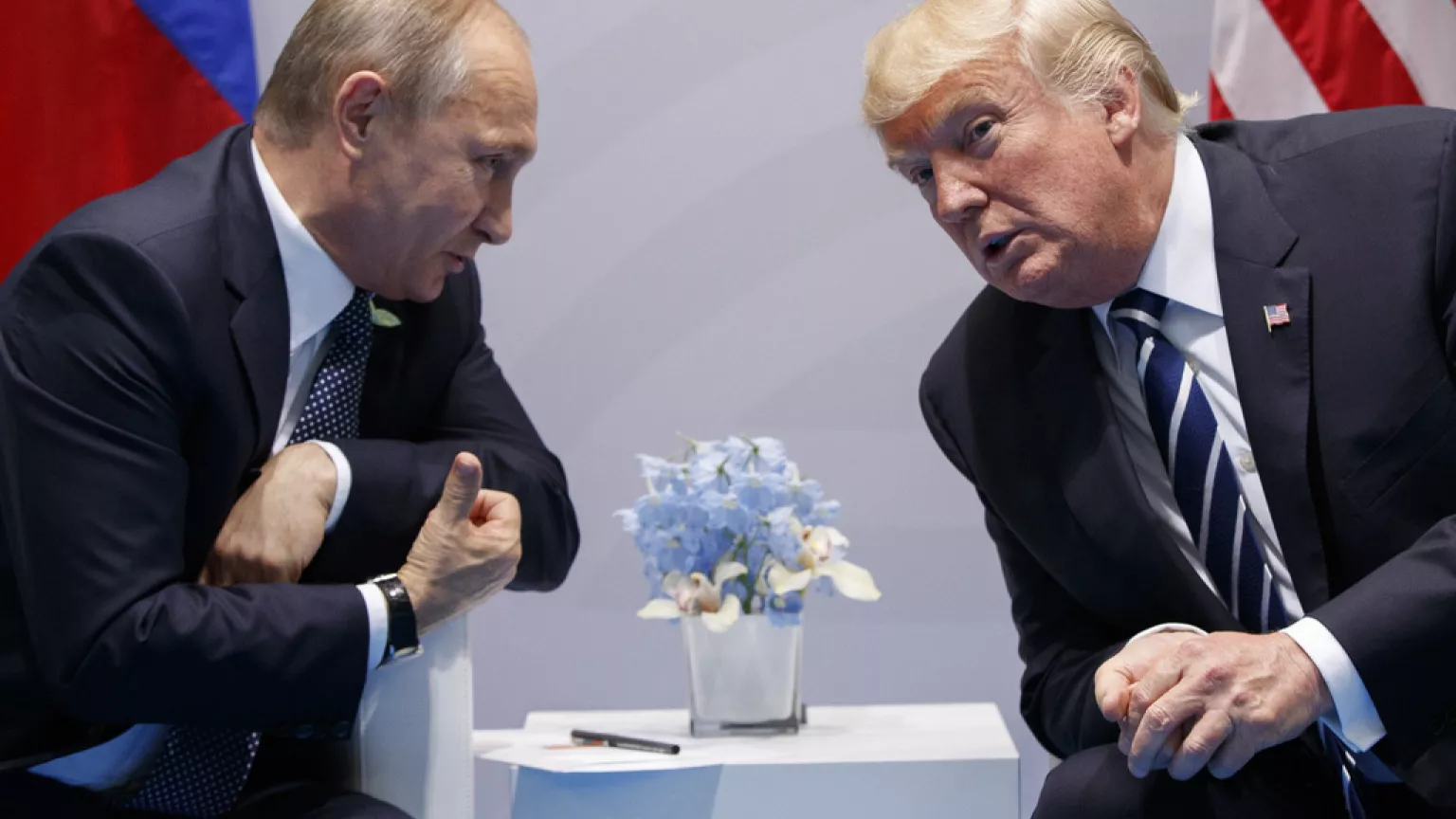 Trump’tan Putin’e Sert Mesaj: Ateş Etmeyi Bırak, Hayatına Dön!