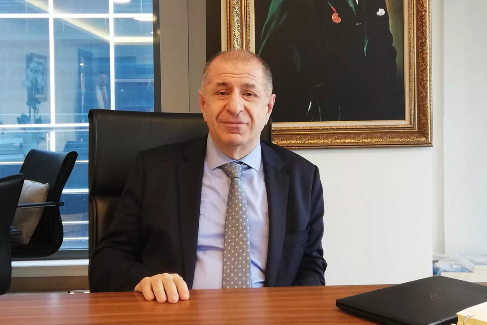 Ümit Özdağ Davasında Hapis ve Siyasi Yasak Talebi: Karar Eylül'e Kaldı