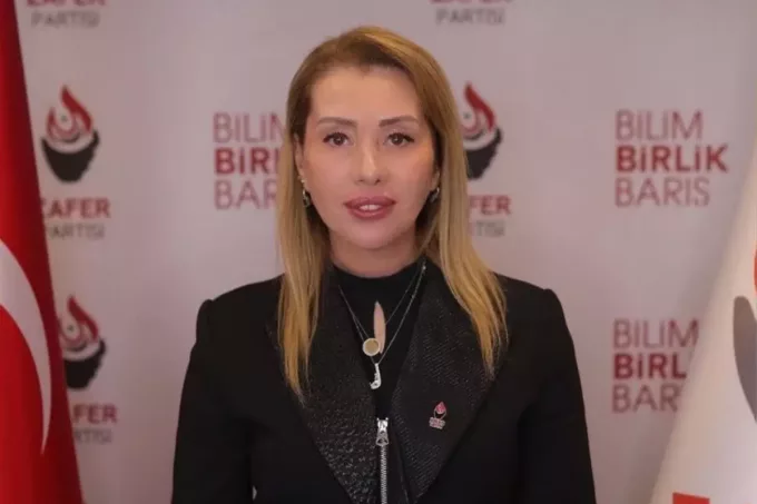 Zafer Partisi’nde Şok Gelişme: İddianame Krizi Sonrası Jülide Sarıkaya İstifa Etti!