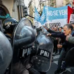 Arjantin’de Emekliler Ayakta: Sokaklarda Adalet Çağrısı