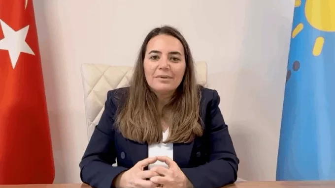 Ayyüce Türkeş'e Babasının Kabrinde Saldırı: Ülkücü Kimlikli Gruptan Şok Müdahale