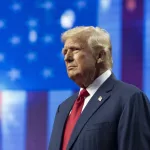 Donald Trump: Çin’e Yüzde 80 Gümrük Vergisi Masada