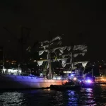 Dünyanın En Ünlü Köprüsüne Gemi Çarptı: New York'ta Şok Edici Kaza!