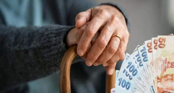 Emekliye Yeni Umut! TBMM'de Kritik Düzenleme Yolda