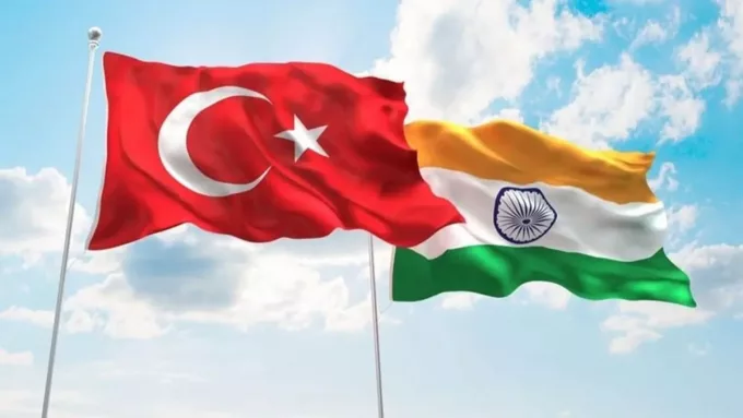 Hindistan’dan Türkiye’ye Sert Ticari Boykot: Türk Markalar Raflardan Kalkıyor!
