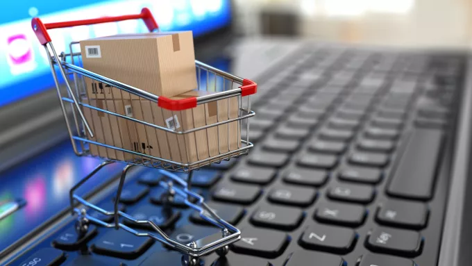 İnternet Alışverişinde Yeni Dönem Başlıyor: İade Süreçleri Değişiyor!