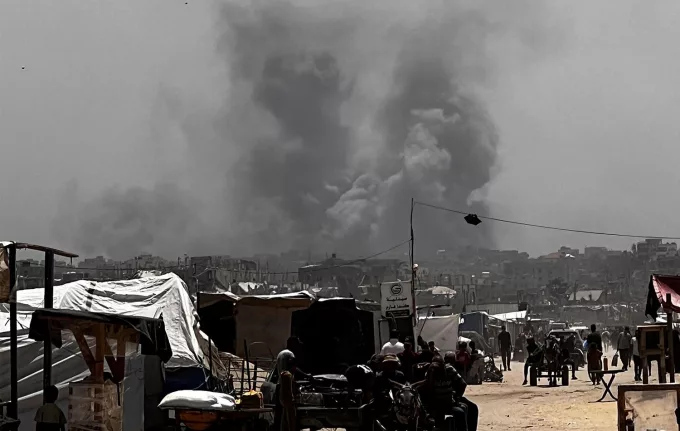 İsrail Gece Boyunca Gazze’yi Bombaladı: En Az 78 Filistinli Hayatını Kaybetti