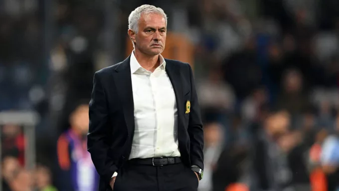 Mourinho’dan Galatasaray’a Zehir Zemberek Sözler