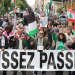 Paris'te Tarihi Protesto: Masumlar Çeşmesi Kan Rengine Boyandı