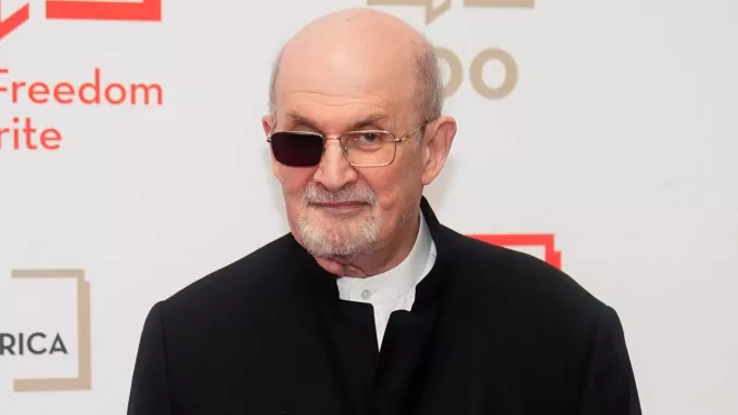 Salman Rüşdi'ye Yapılan Saldırının Zanlısına 25 Yıl Hapis Cezası