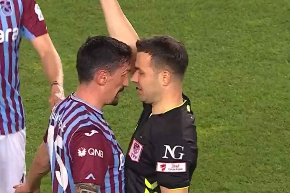 Savic-Osimhen Gerginliği Türkiye Kupası Finaline Damga Vurdu!