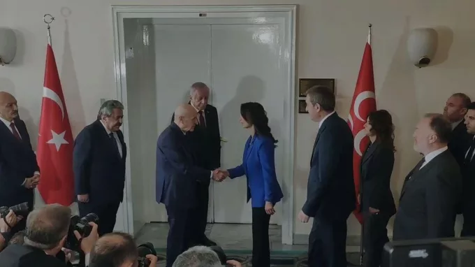 TBMM’de Sürpriz Görüşme: MHP ve DEM Parti Arasında Kritik Temas