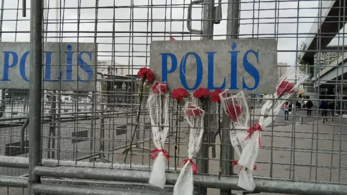 Taksim Ablukasında 24. Saat: Yasaklar Büyük Oranda Kaldırıldı