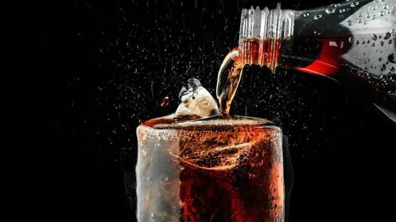 Yaz Gelmeden İçecek Fiyatları Uçtu: Coca-Cola ve Fanta Artık Daha Pahalı