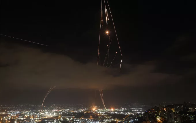 ABD'nin İran'a Müdahalesi: Ortadoğu'da Yeni Bir Savaşın Fitili mi Ateşlendi?