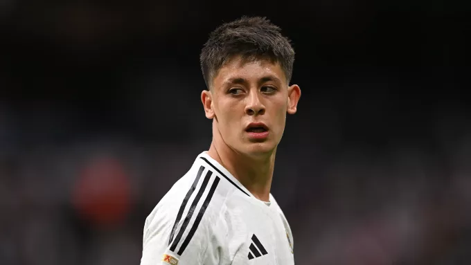 Arda Güler'den Ayrılık İddialarına Net Yanıt: “Real Madrid'de Kalmak İstiyorum”