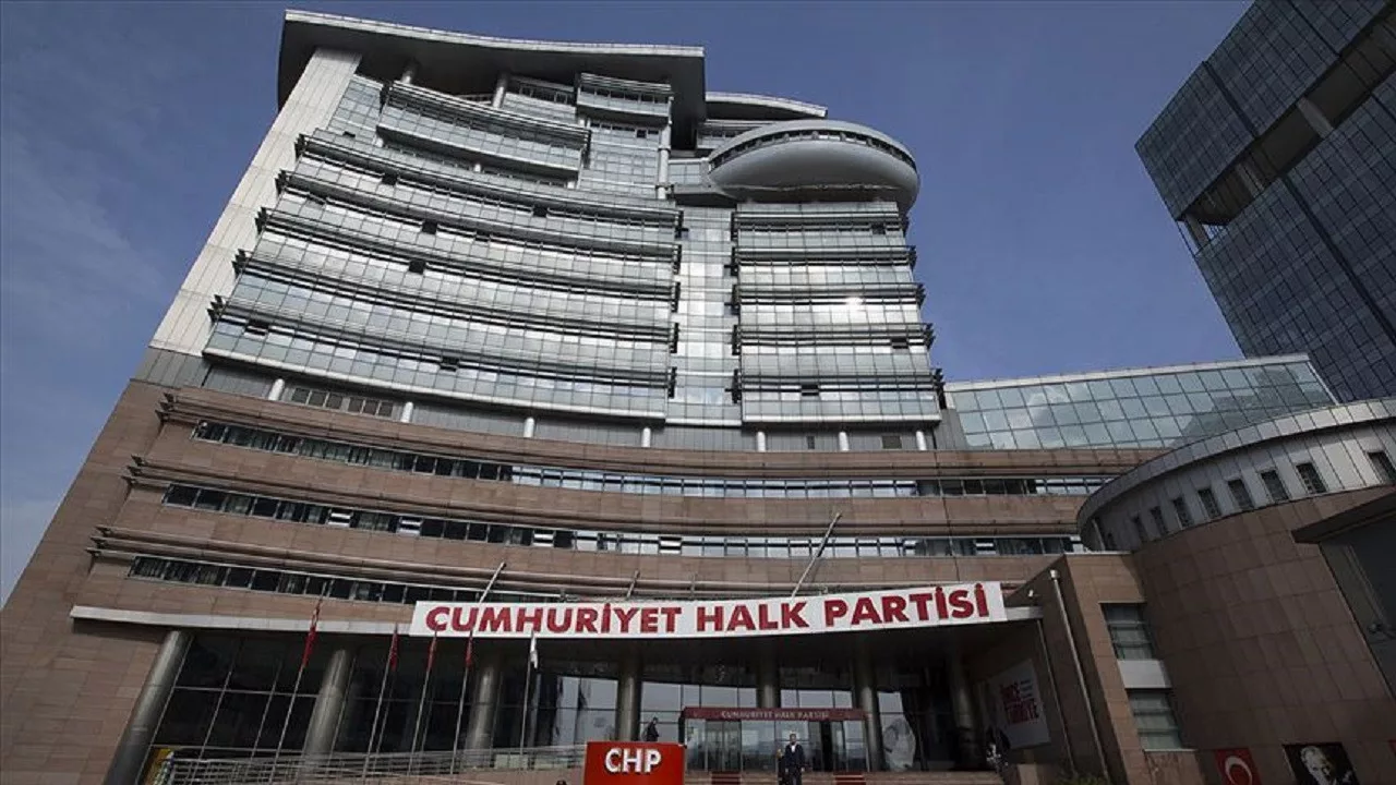 CHP'li 101 Belediye Başkanı Bandırma'da Güç Birliği İçin Buluşuyor!