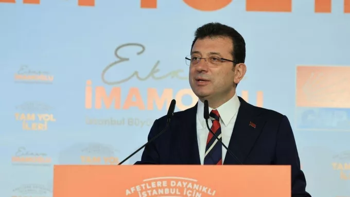 Ekrem İmamoğlu’ndan DEM Parti Ziyareti Hakkında Tarihi Mesaj: “Barışın Yolu Türkiye Cumhuriyeti’nin Yoludur!”
