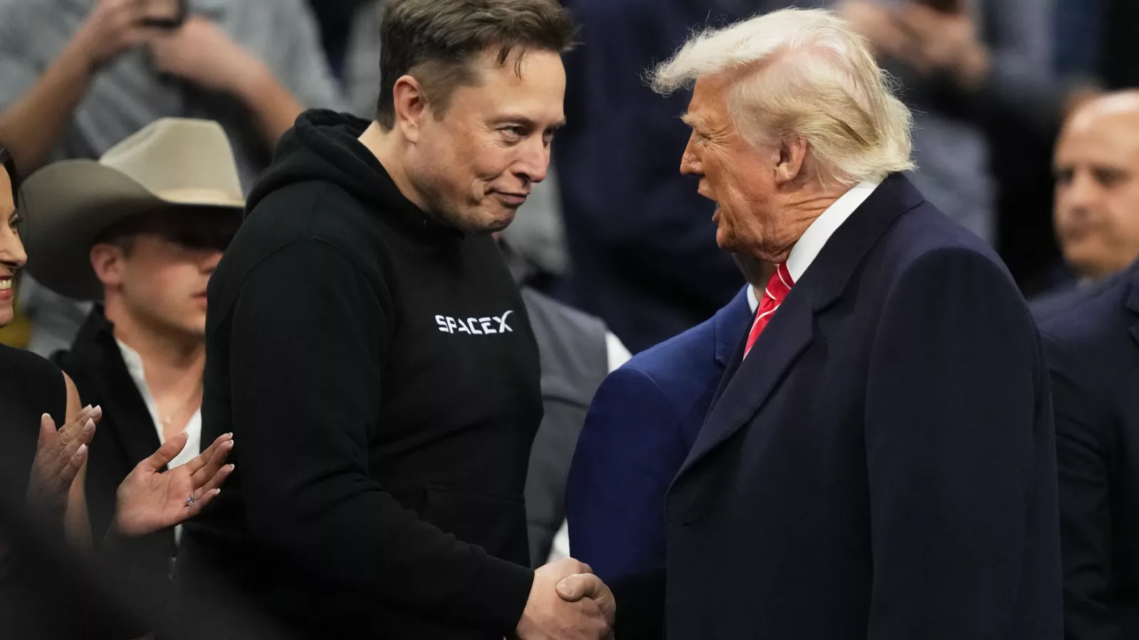 Elon Musk’tan Trump Yönetimi Sonrası İlk Açıklama: “DOGE Günah Keçisi Yapıldı”