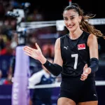 Fenerbahçe'den Dev Transfer: Hande Baladın Sarı-Lacivertli Formayı Giydi!