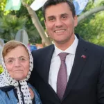 Ferdi Zeyrek'in Ölüm Haberi Sonrası Annesi Gülten Zeyrek Fenalaştı